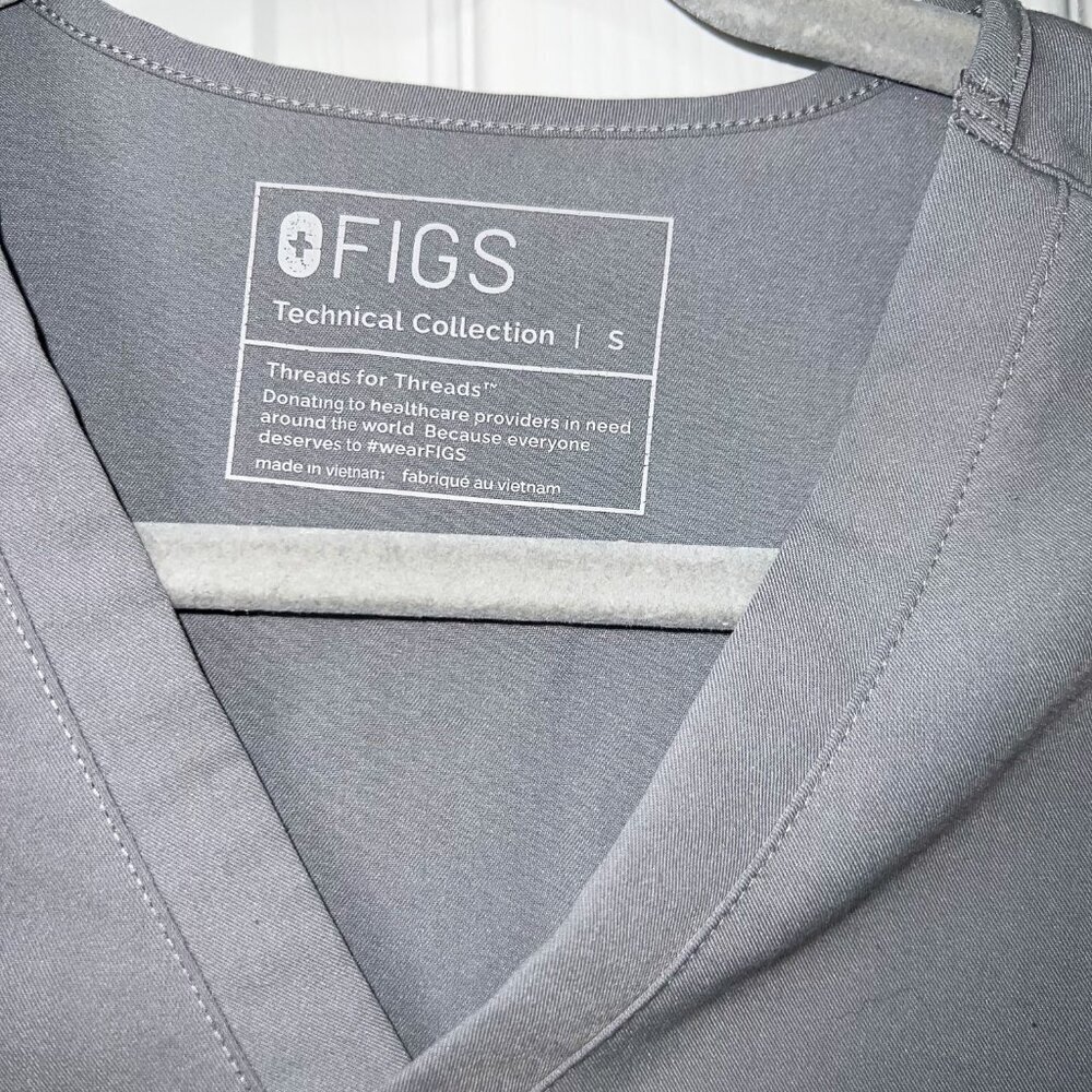 Figs Catarina One-Pocket Scrub Top Light Grey Size S - Picture 2 of 6